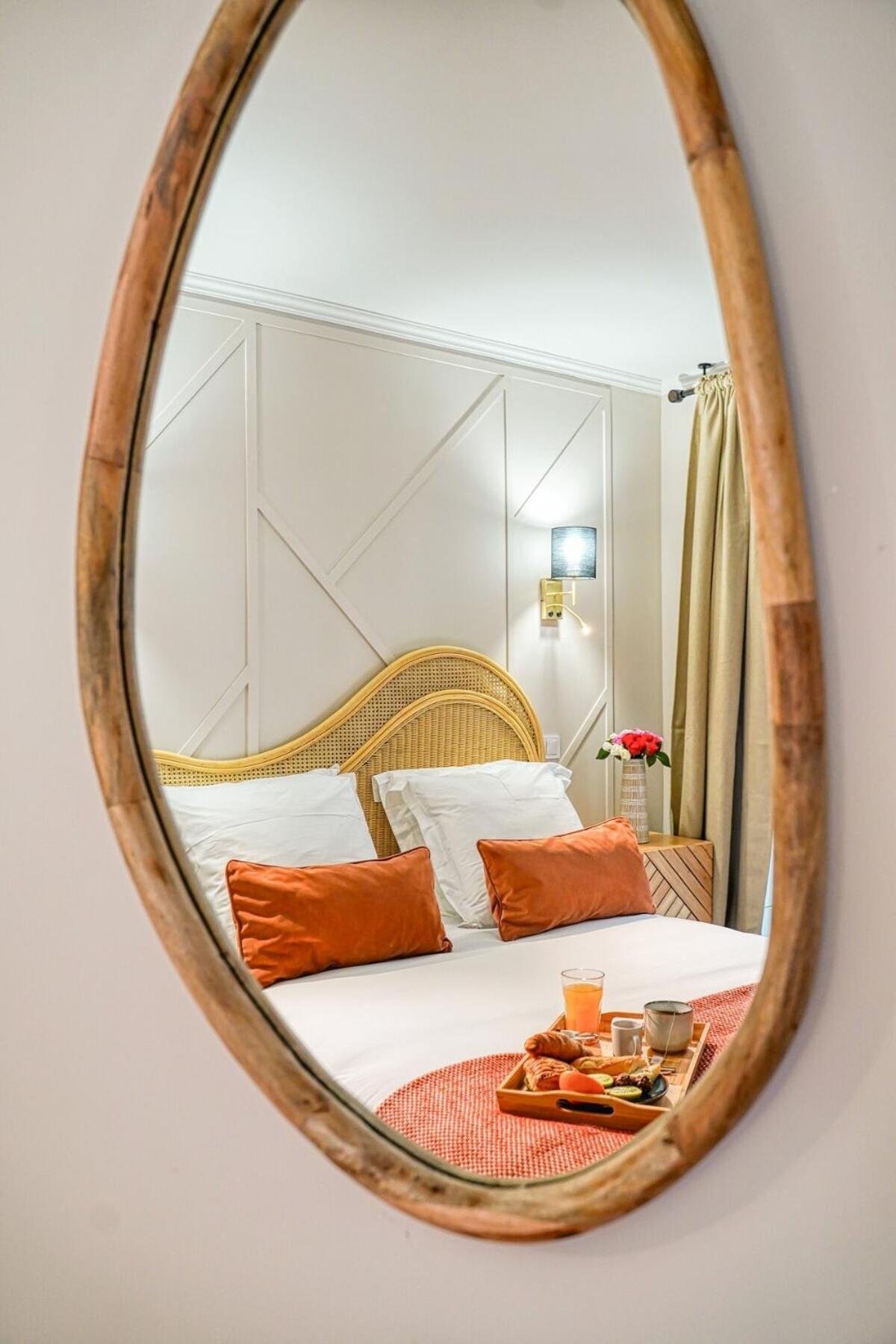 Eden Suite Paris La Defense Курбьовоа Екстериор снимка